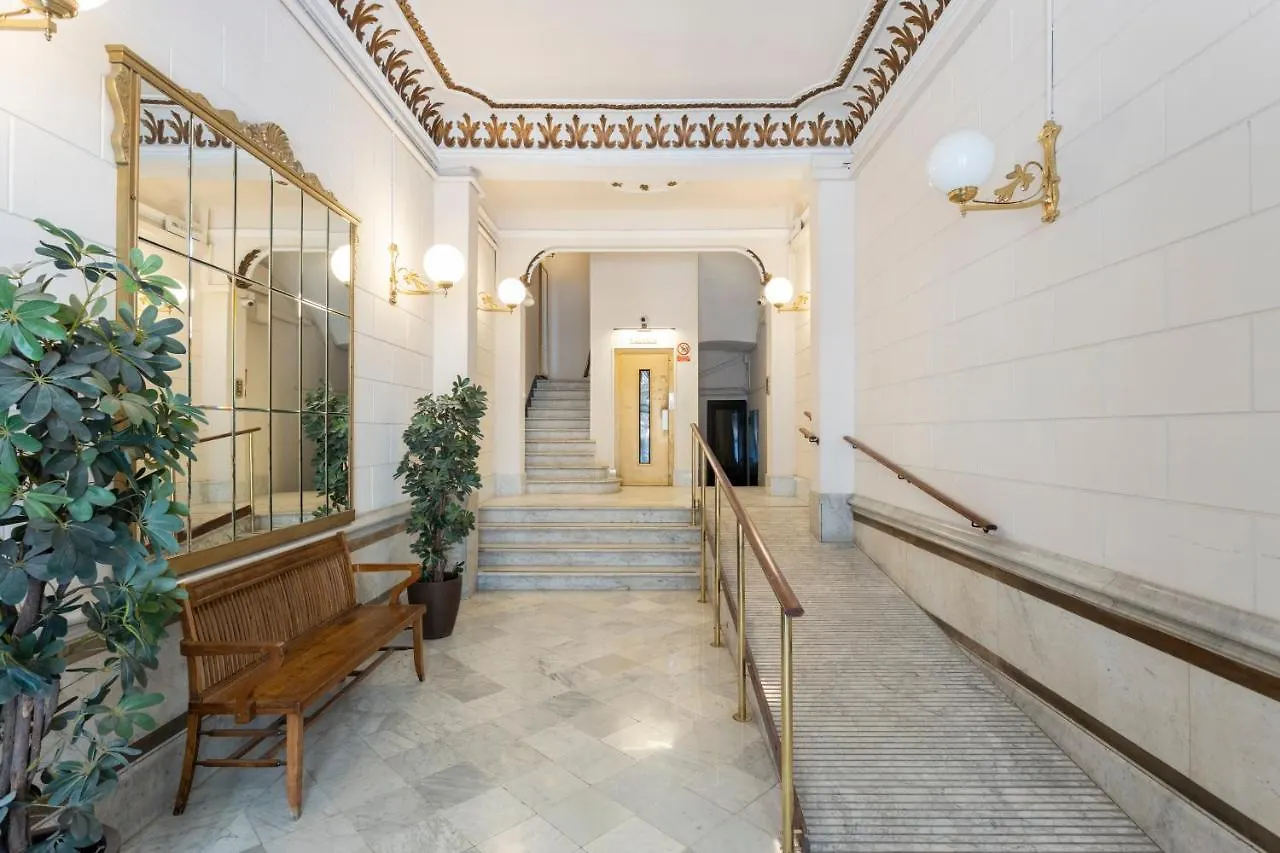 Hotel Feelathome Casa Bertrand Barcelona